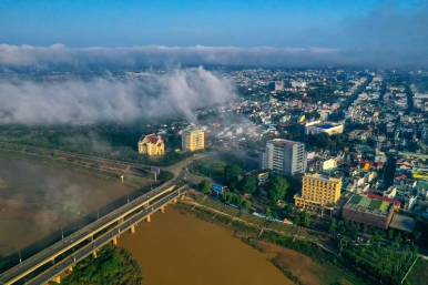 Đến KonTum nghe mùi phố núi.