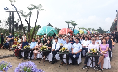 Kon Plông: Khai trương phố đi bộ  “Đại lộ Hoàng hôn”