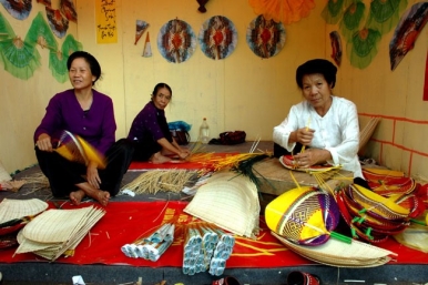 Đến Hà Nội trải nghiệm các làng nghề truyền thống hấp dẫn